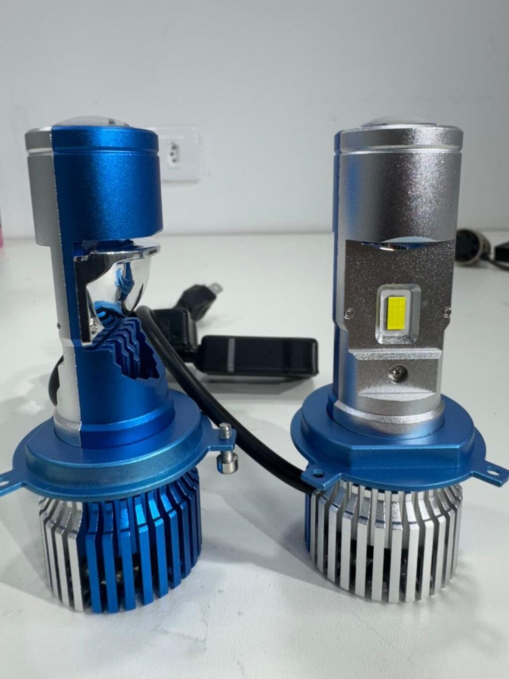 LED PROJETOR H4 40000LM R$:299,00