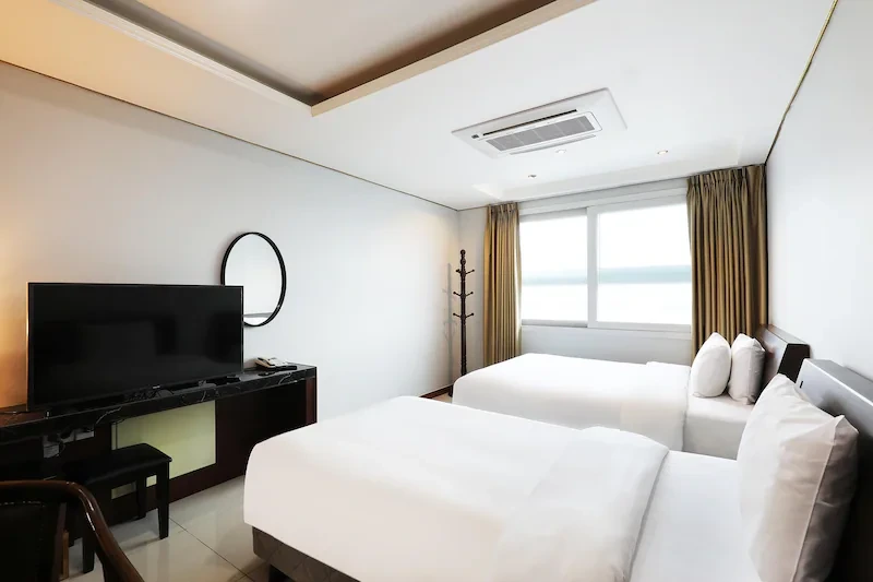 Intercity Seoul Hotel
