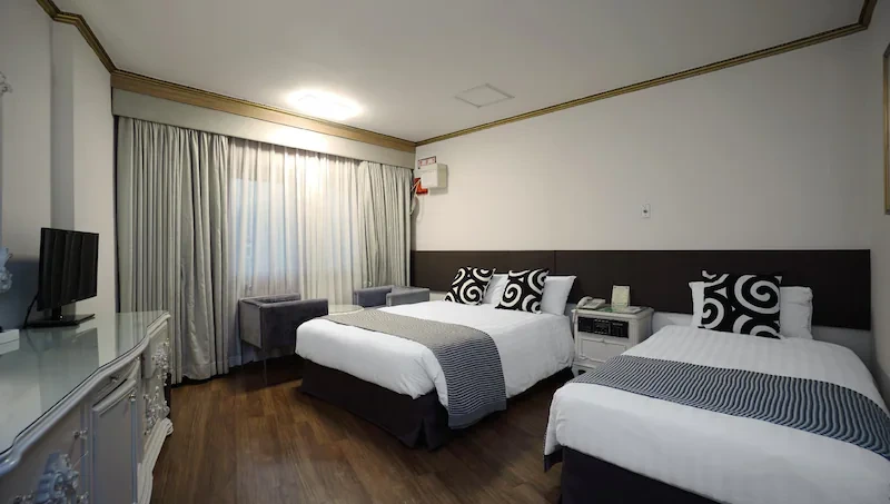 Insadong Crown Hote