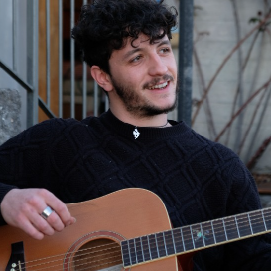 CHITARRA BASE - Ogni Luned&igrave; ore 19.00-20.30 - Fattoria dei Ragazzi