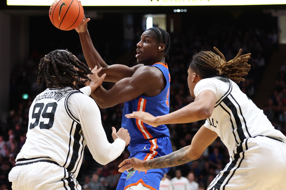 SEC Men's Basketball Players of the Week: Jan. 19 | presented by Allstate