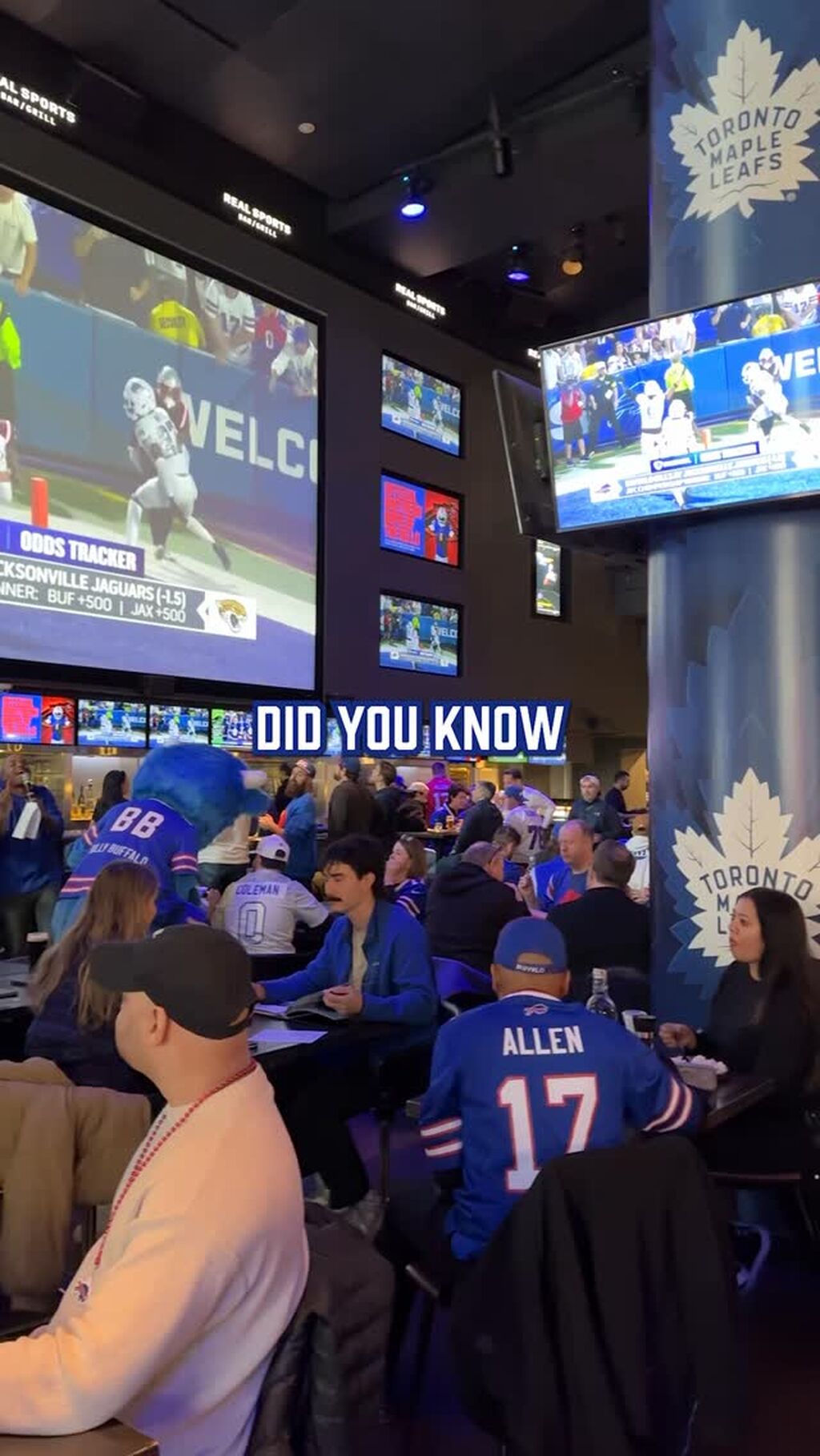 Real Sports Bar & Grill