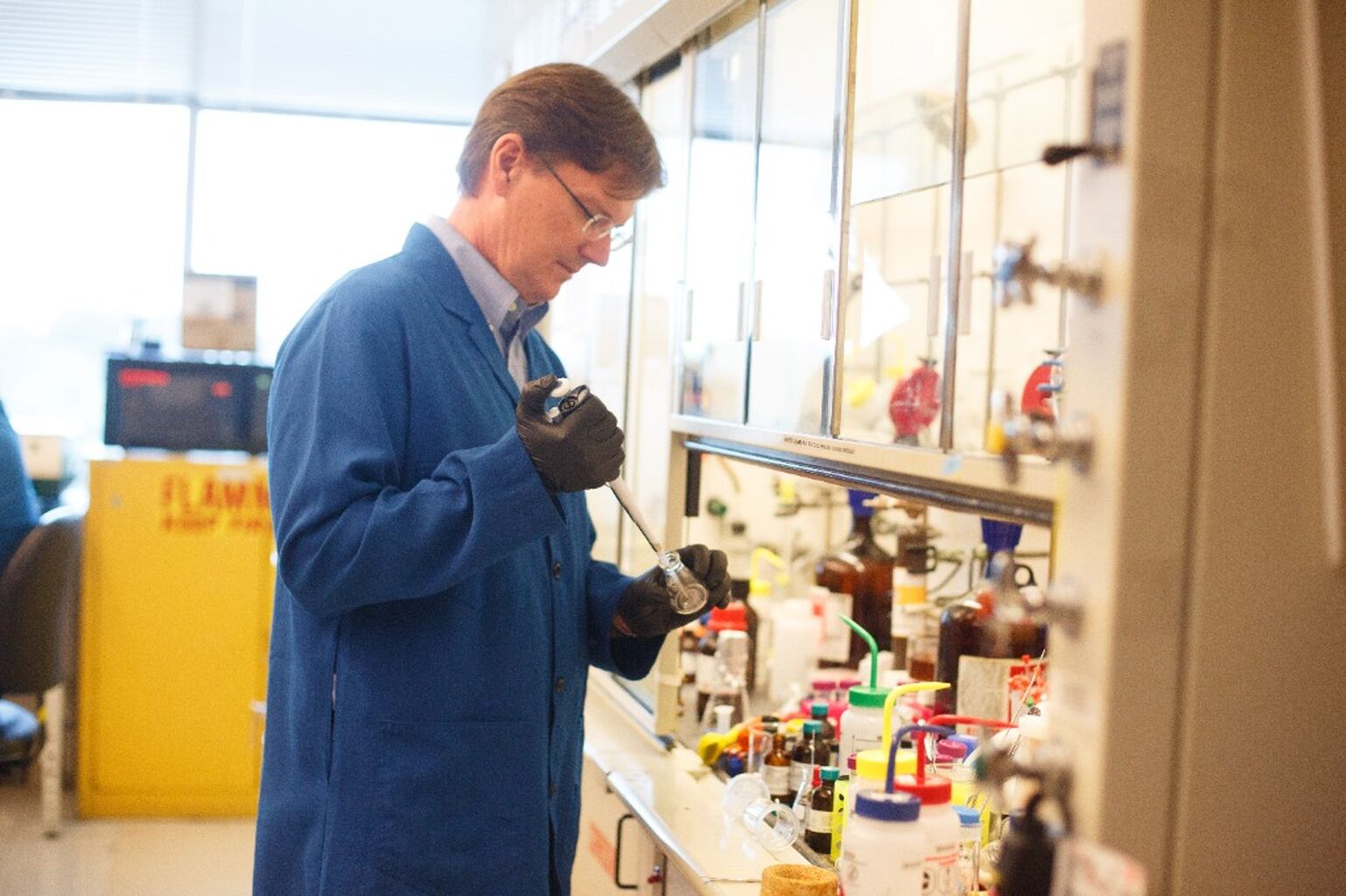Grant glues together research experts to tackle incurable diseases