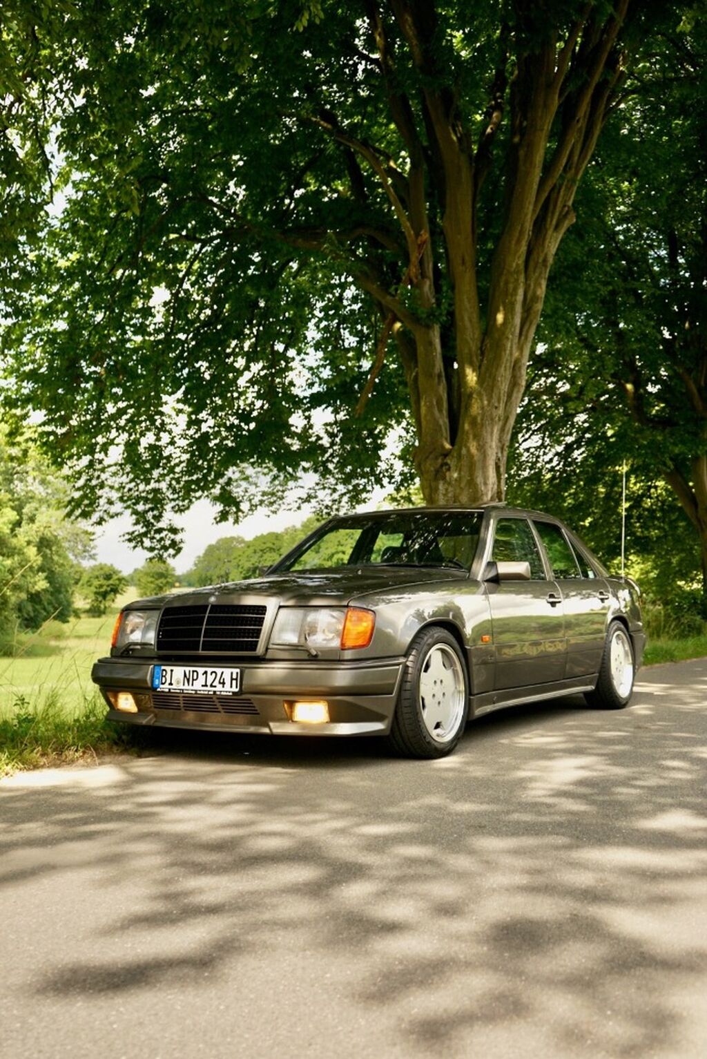 1989 Mercedes-Benz 300E 3.2 AMG For Sale | The MB Market