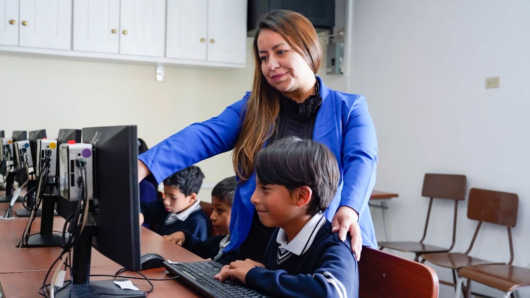 Vacantes en el Ministerio de Educaci&oacute;n para Departamentos de Consejer&iacute;a Estudiantil (DECE)