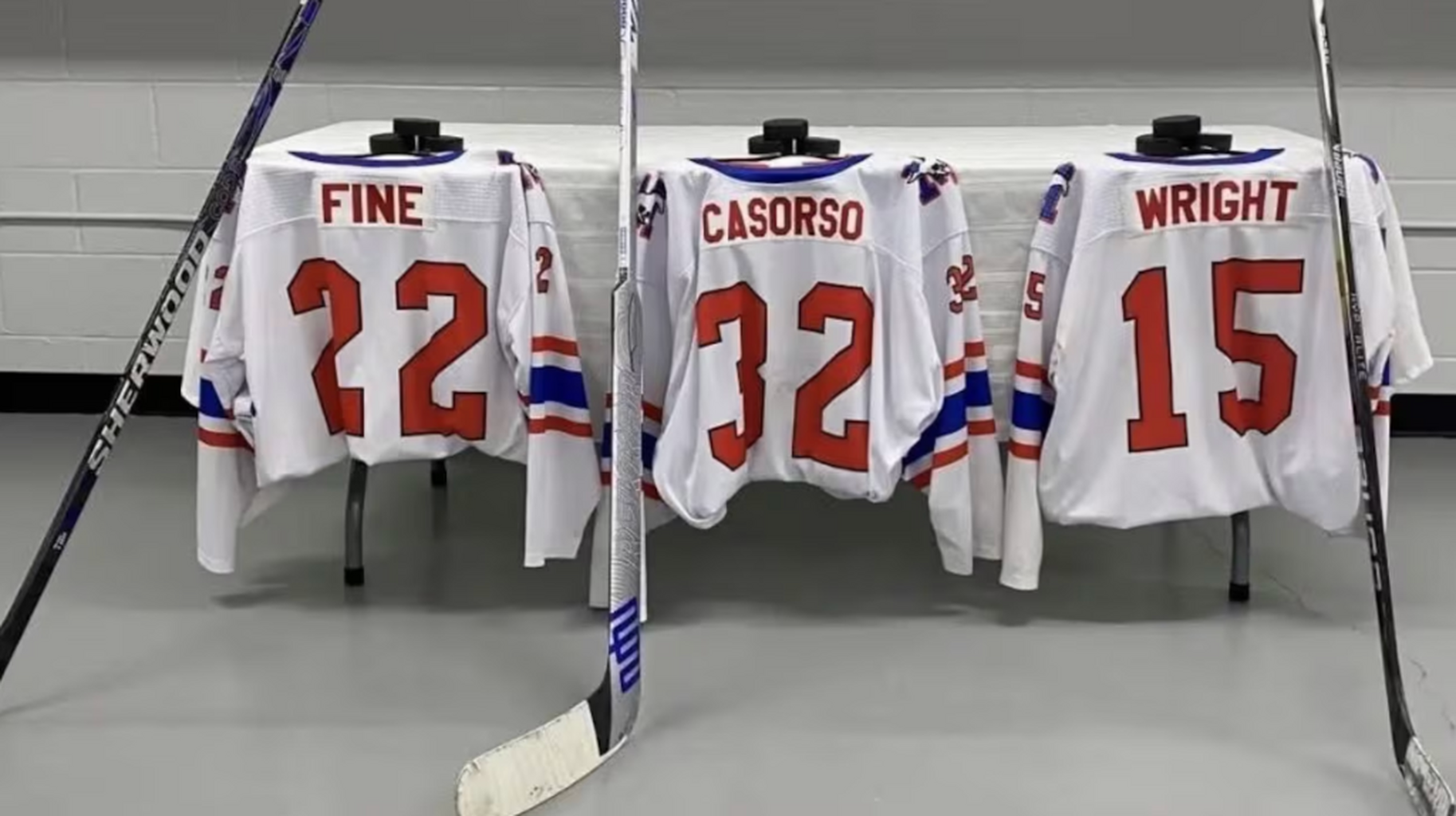 3 Alberta junior hockey players killed in highway crash