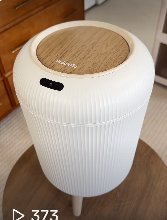 no touch aesthetic bathroom trashcan 