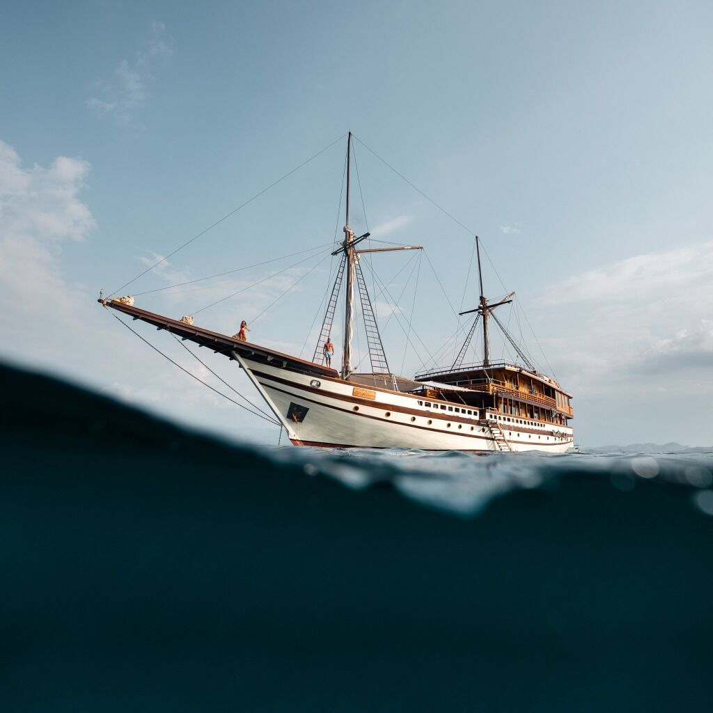 S/Y PRANA: Available to Charter