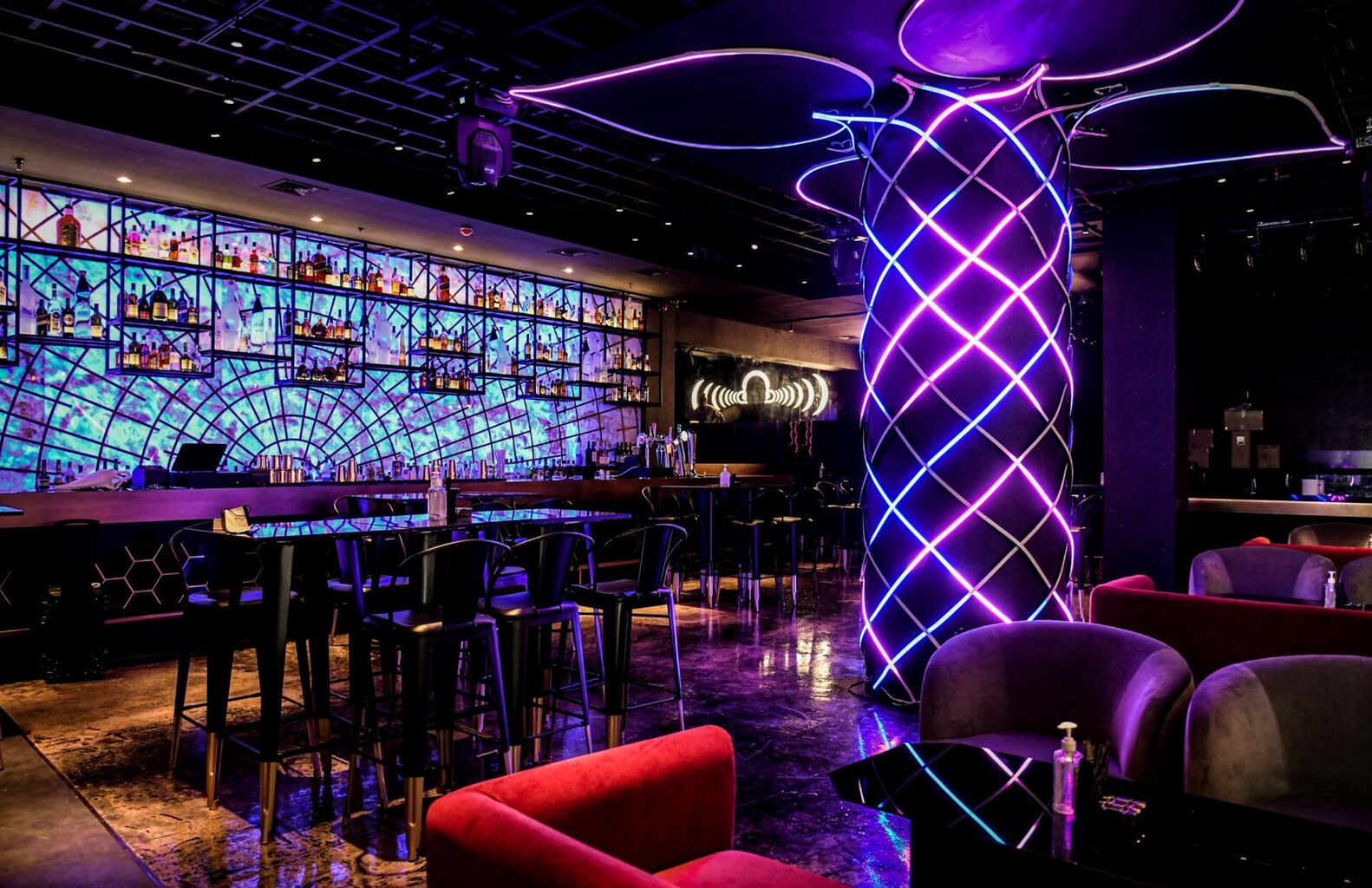 Finest Hotels in Dubai with Nightclubs in 2025