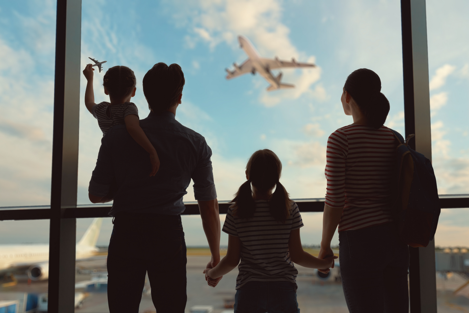 Dubai to China Travel, One Baggage Policy &amp; Consistent Fares: What's in Your Chinese New Year 2026 Gift from Emirates?