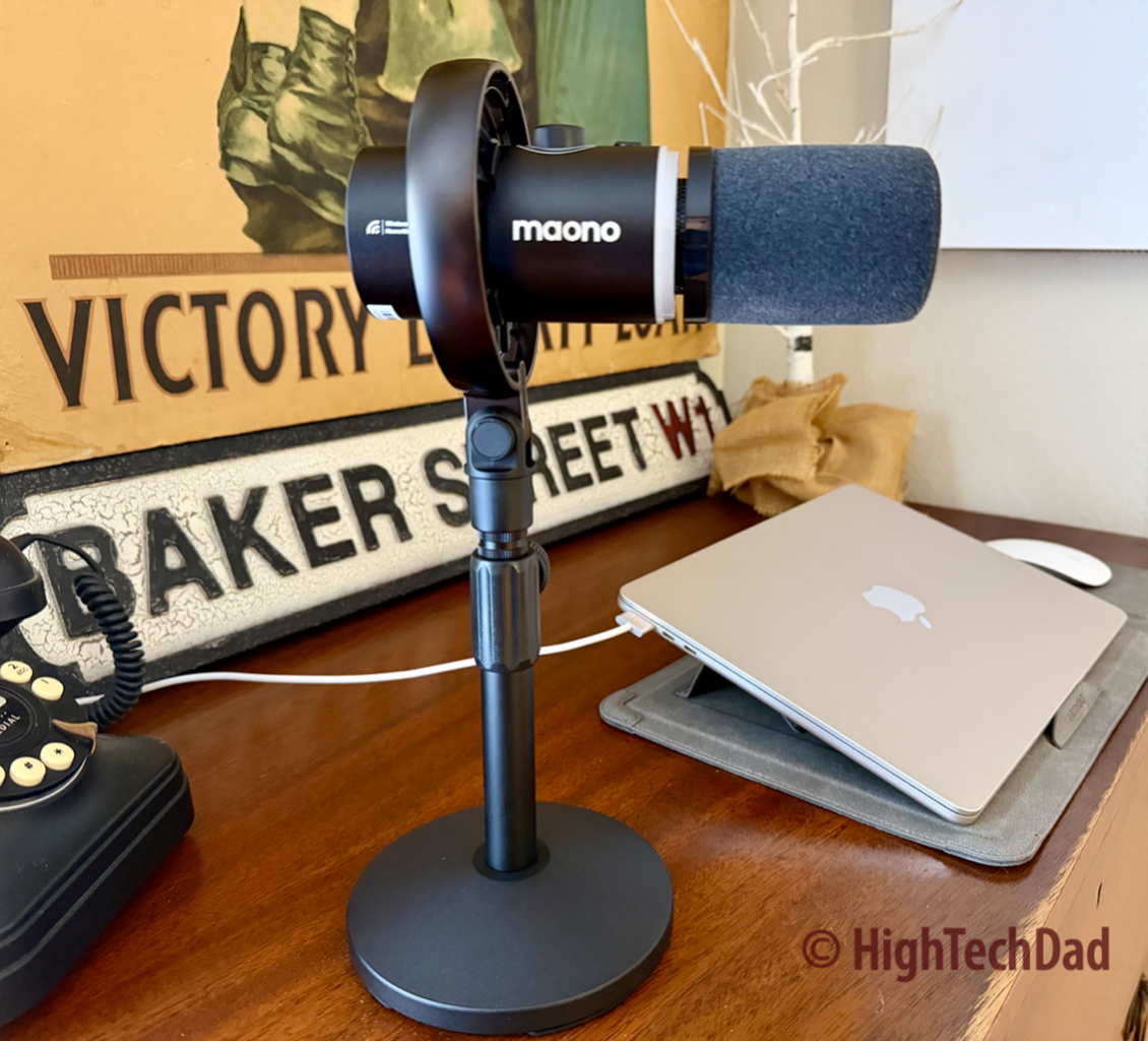 Maono PD200W Hybrid Mic: Studio Quality Without the Studio Price - HighTechDad&trade;
