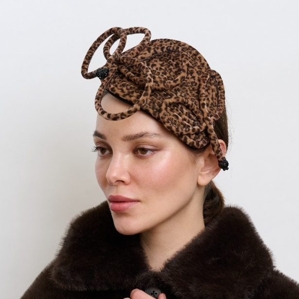 Leopard Print Piped Teardrop Percher