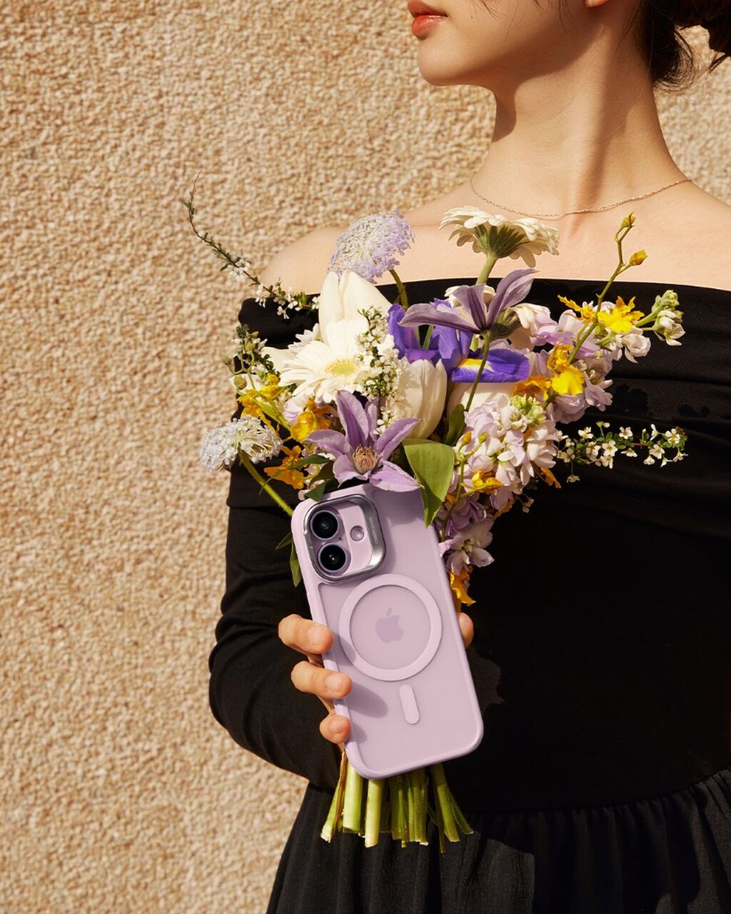 ESR Classic Hybrid Magnetic Case