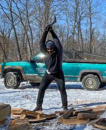 "The Fire In Their Hearts: Seminarians in Indiana provide free firewood to the disadvantaged": Catholic Rural Life
