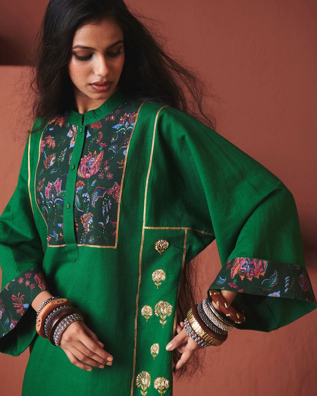 Paan Panelled Kurta Set