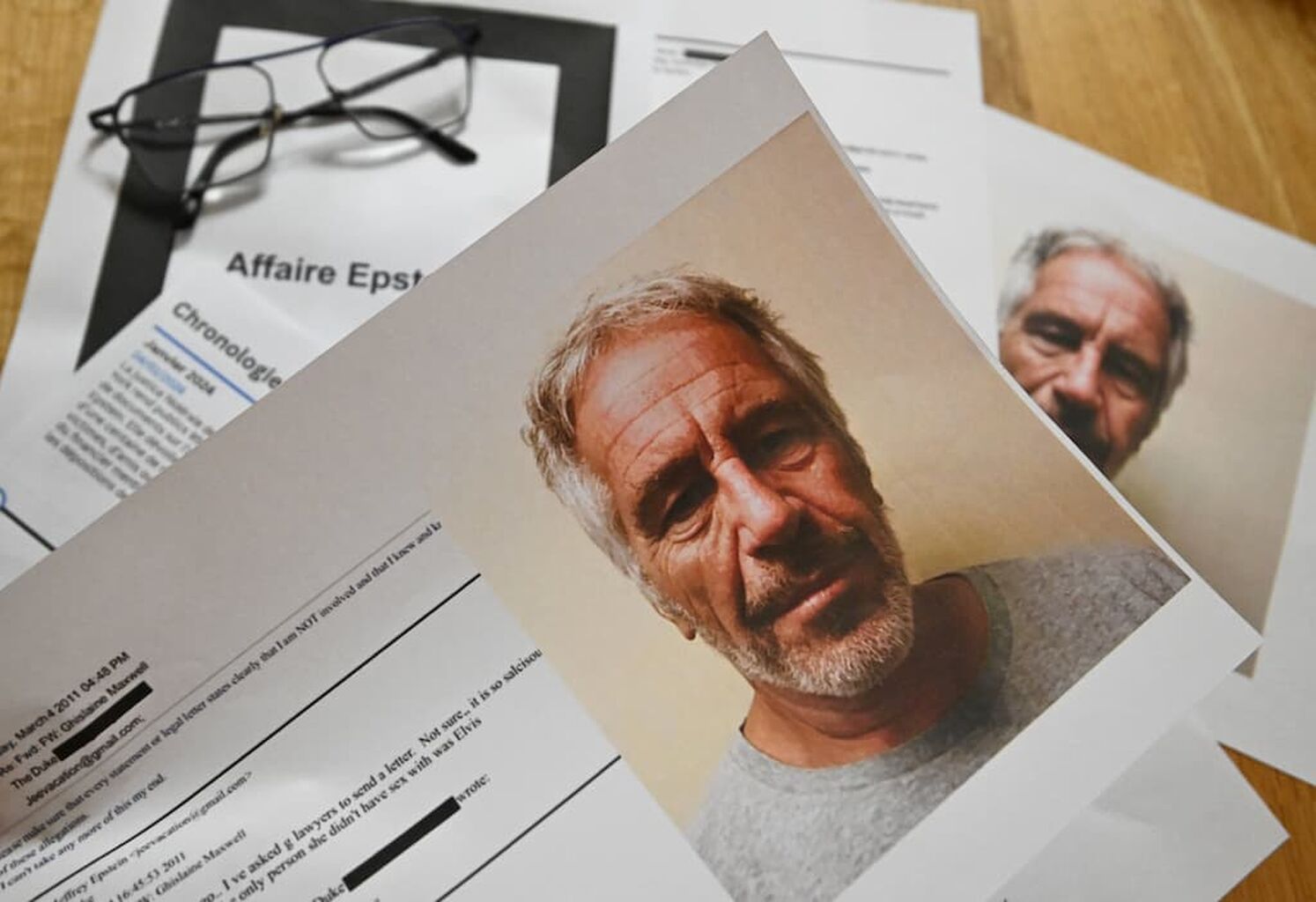 Affaire Epstein : "Les victimes ont la trouille", d&eacute;nonce Me Caty Richard