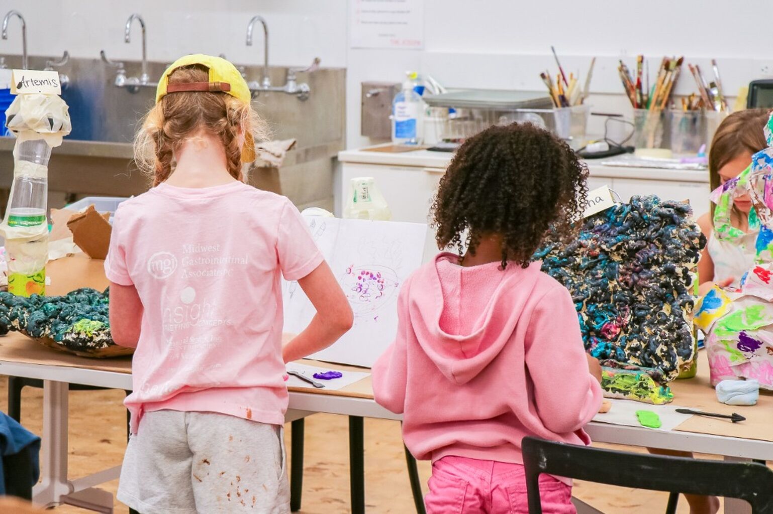 Find & register for summer art camps