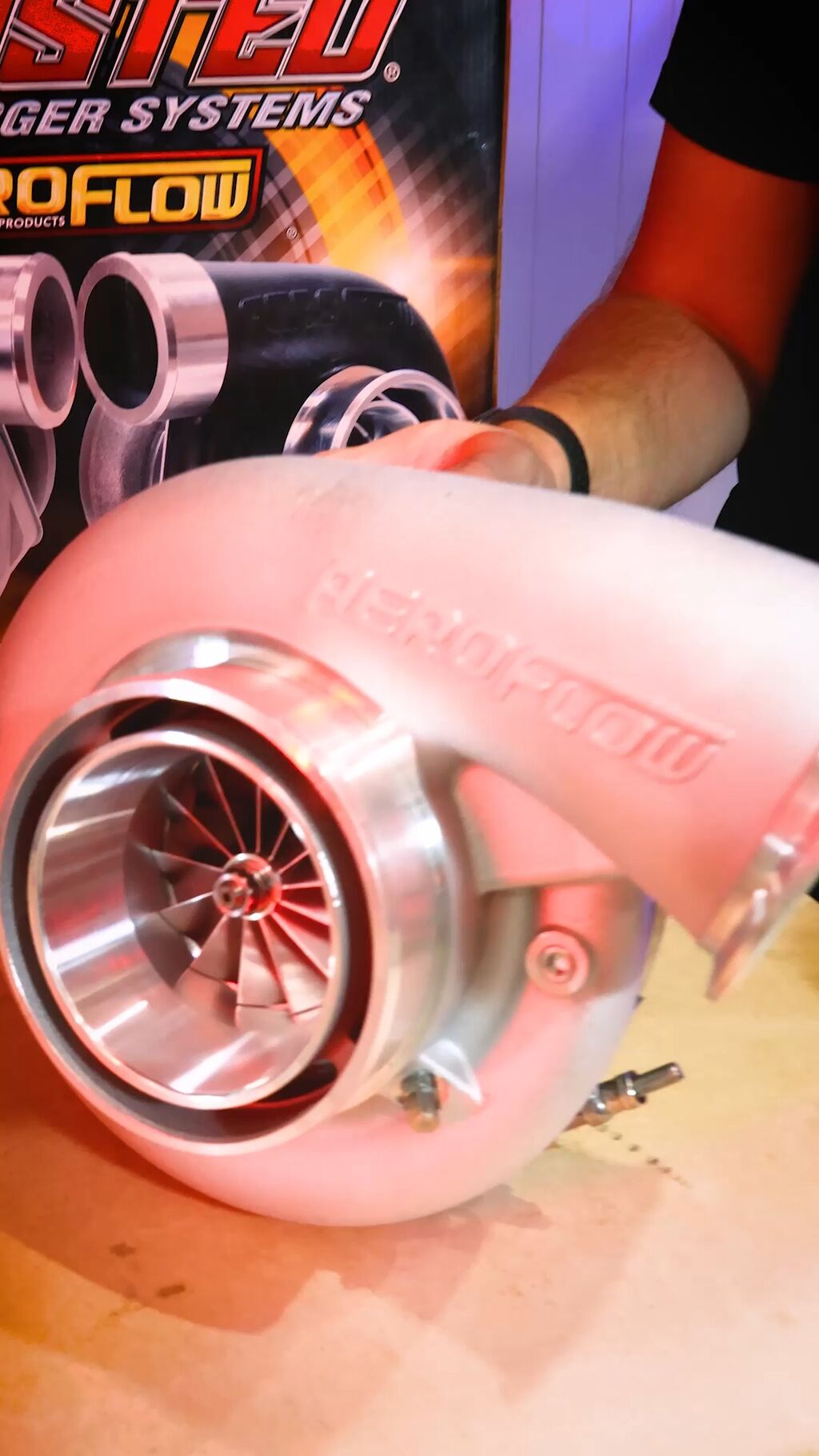 1600hp!
