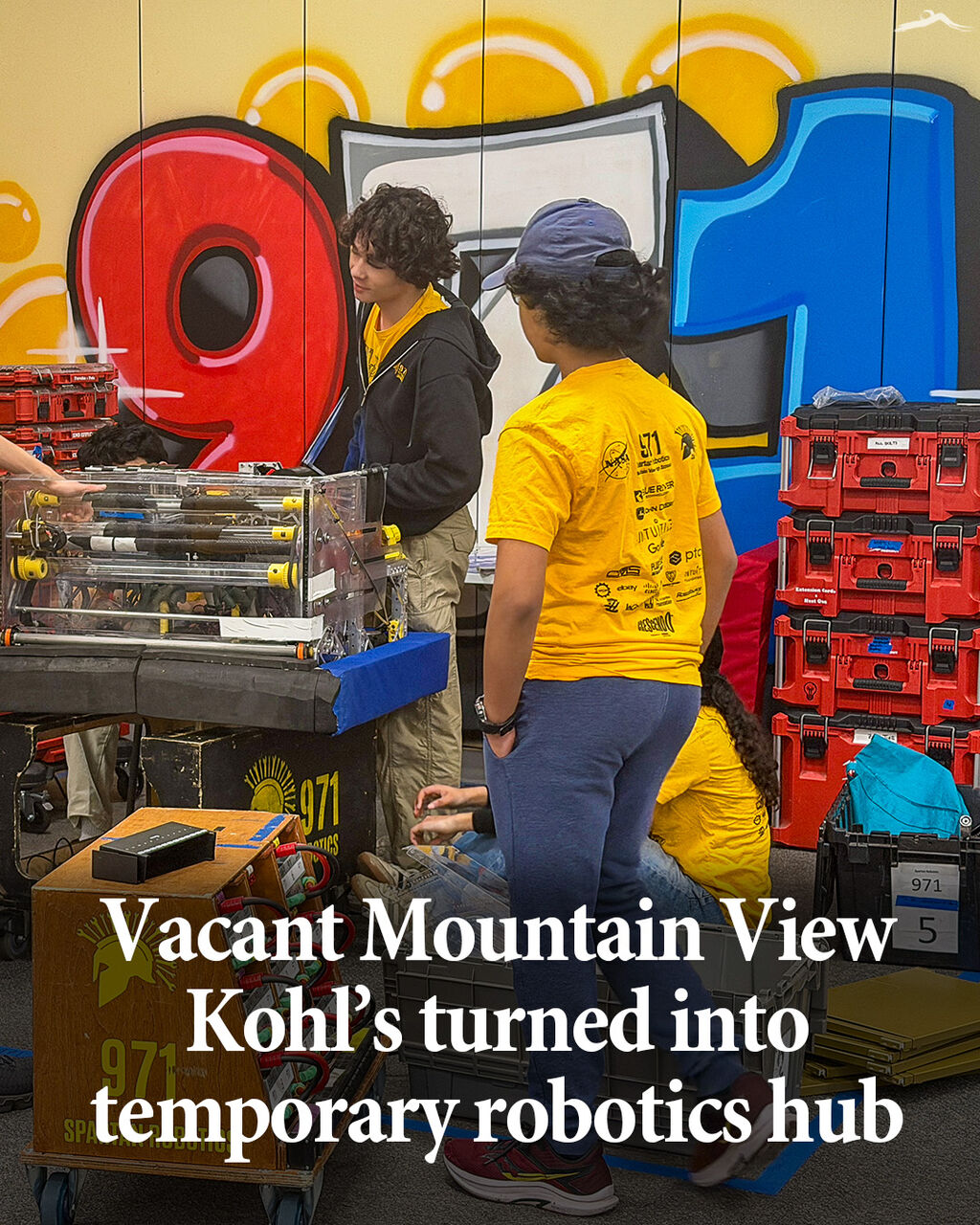 Vacant Mountain View Kohl&rsquo;s turned into temporary robotics hub