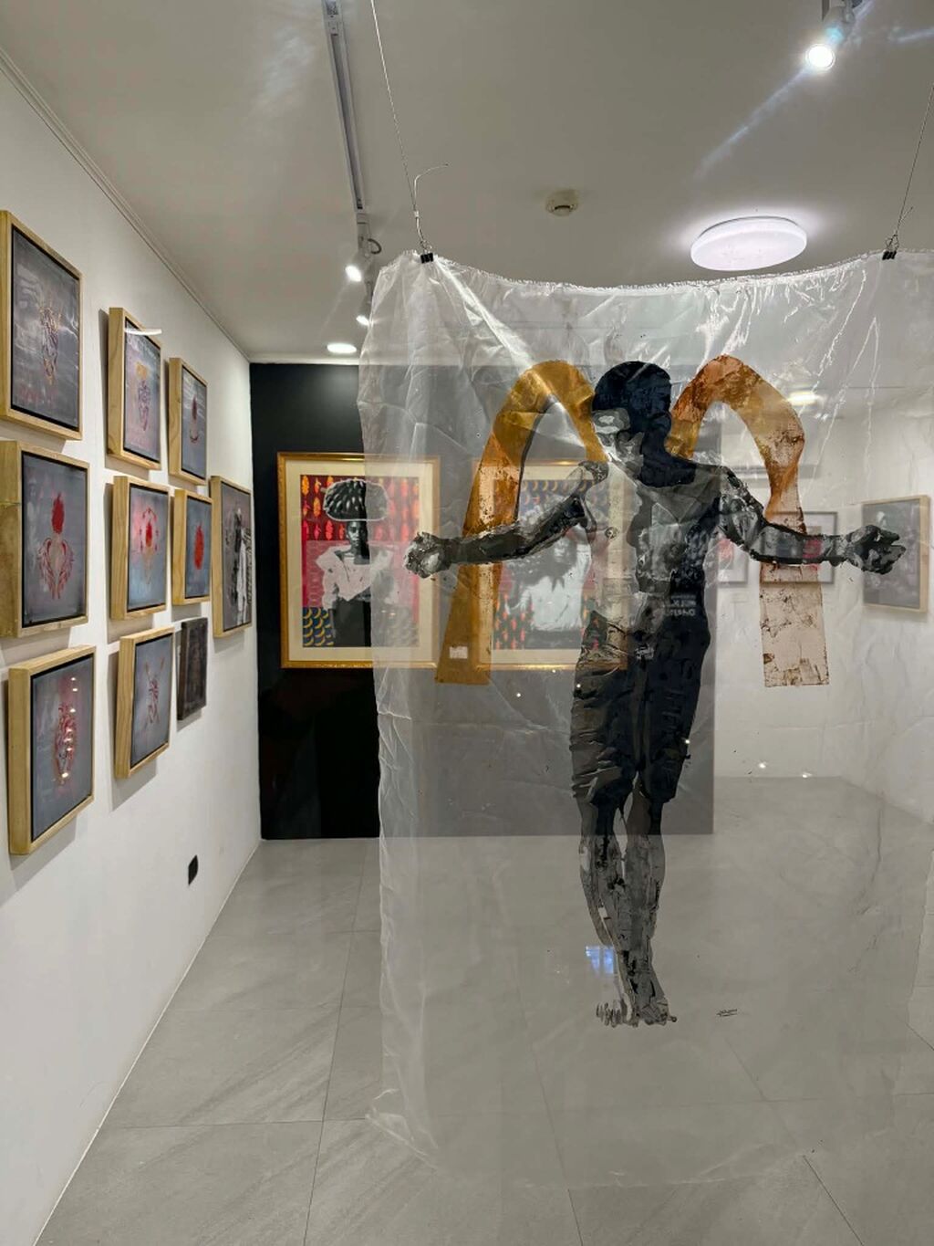 &lsquo;Silkscreen Realities&rsquo;: Jumjum Ouano&rsquo;s third solo exhibit highlights stories of Filipino workers