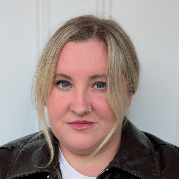 Eve Lynch 