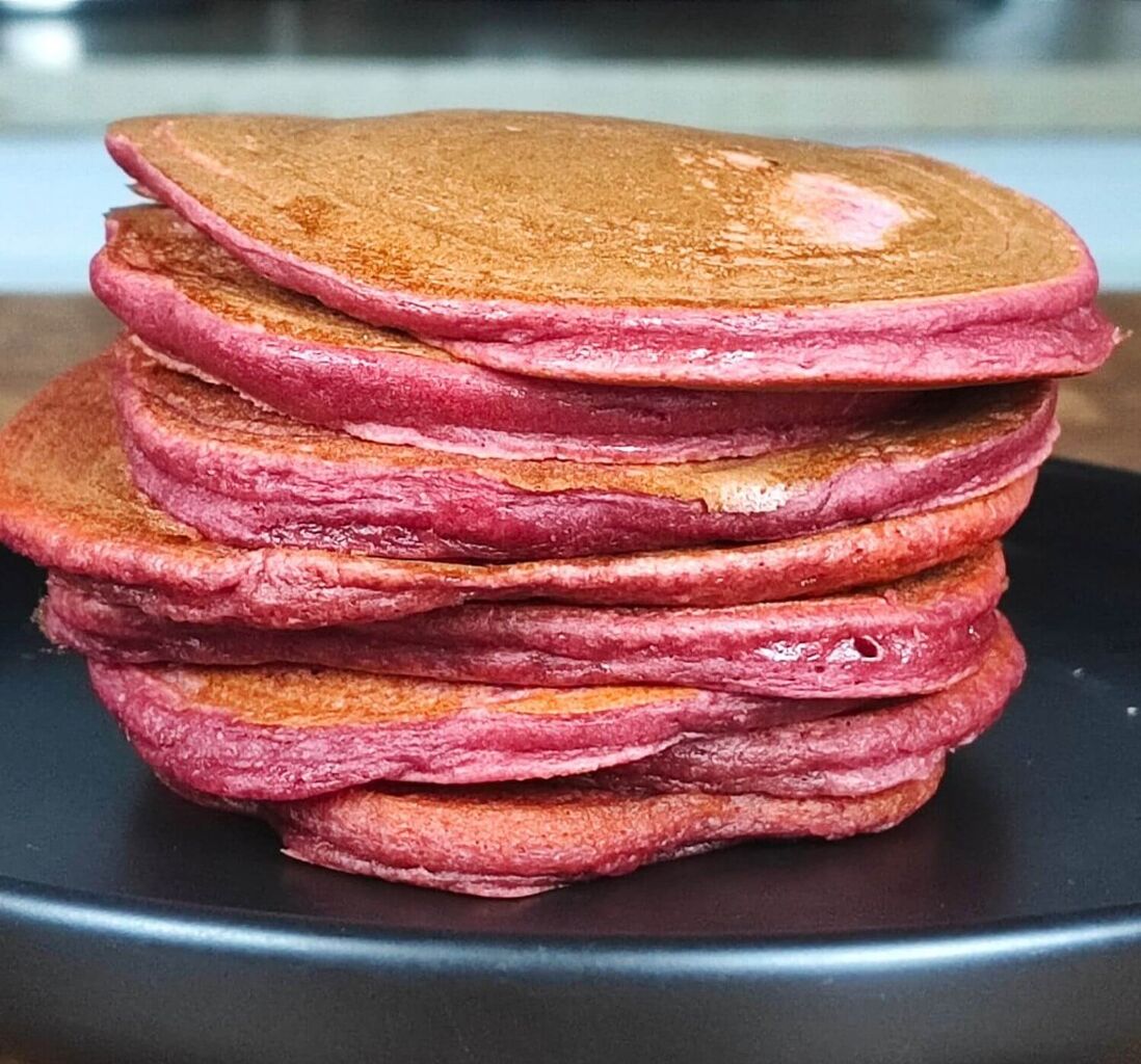 &Rho;&Omicron;&Zeta; PANCAKES &Mu;&Epsilon; &Pi;&Alpha;&Nu;&Tau;&Zeta;&Alpha;&Rho;&Iota; 