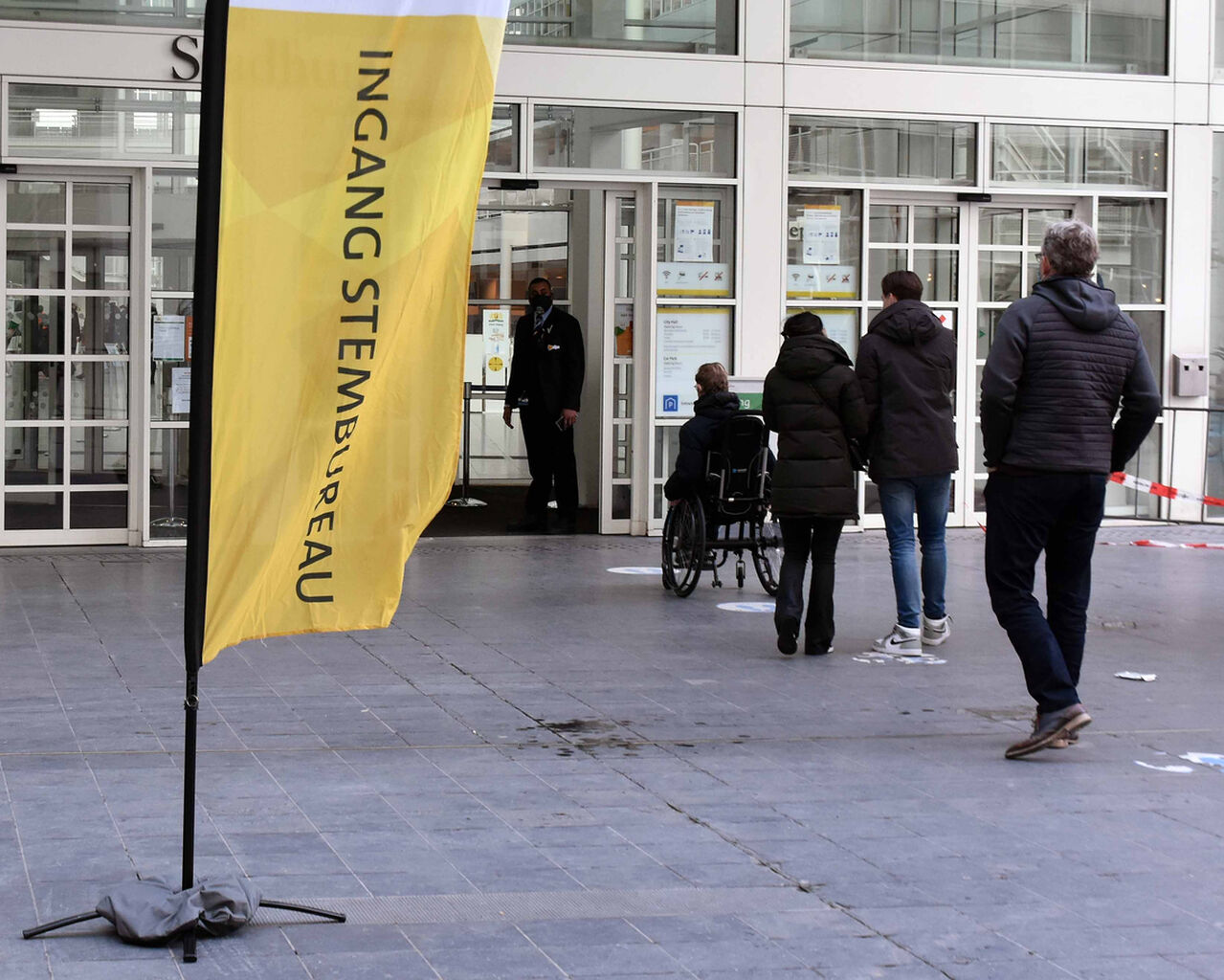 In de media: 'toegankelijke' stembureaus zijn dat lang niet altijd - Iederin