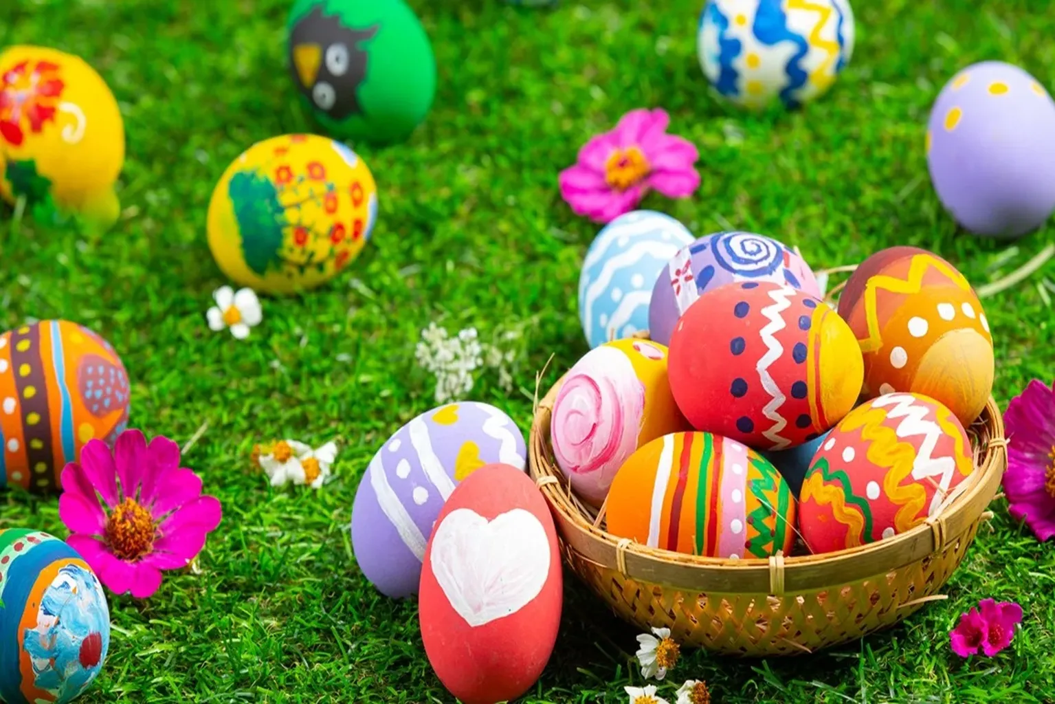 10+ Best Easter Brunch Offers in Abu Dhabi 2026: Budget &amp; Luxury Dining, Easter Egg Hunts and More
