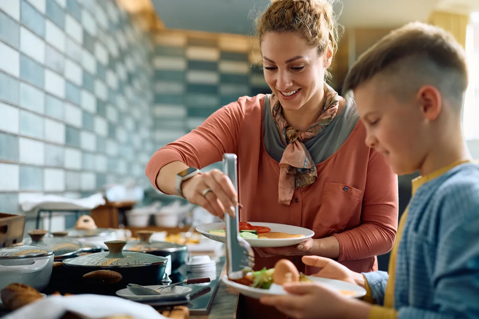 30+ Best Easter Brunch Offers in Dubai 2026: (Budget &amp; Luxury)