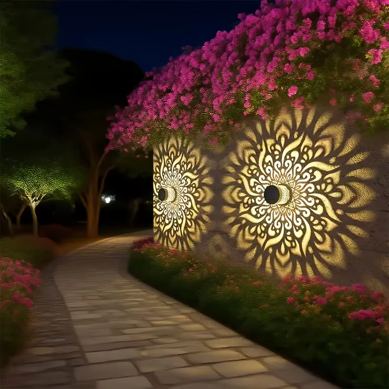 Solar Powered Mandala Shadow Lantern   &ndash; Waterproof Outdoor Decorative LED Light for Garden, Patio, and Pathway 