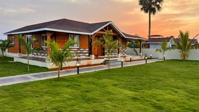 Manduva-1&2 | 4BR | Sleeps 20 | ₹16-23K | 20-25 mins from Ghatkesar ORR Exit Near Bibinagar