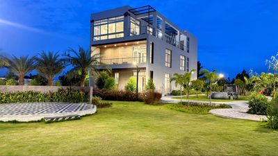 Nature Farms | 6BR | Sleeps 18 | ₹45-60K| 30 mins from TSPA ORR Exit.