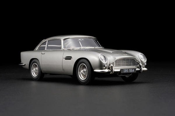 Aston Martin DB5 Vantage - 1:18 scale
