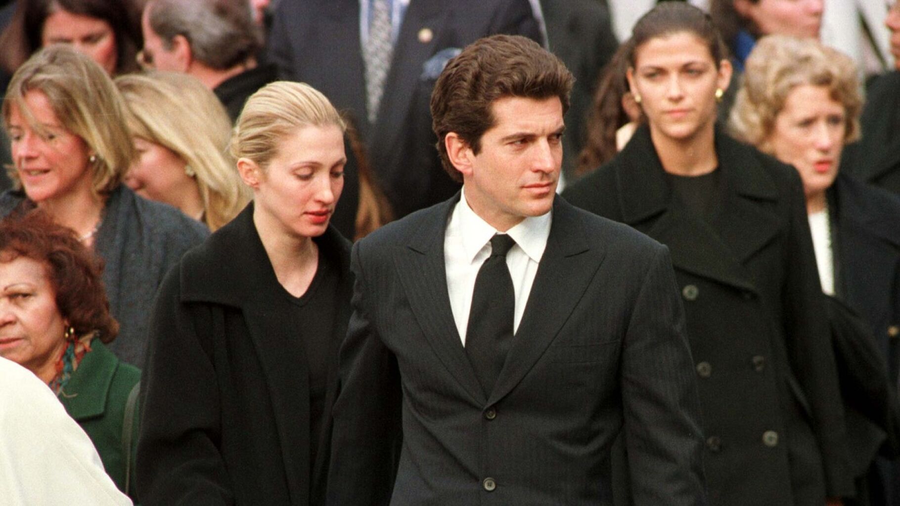 &iquest;Qu&eacute; pas&oacute; con el departamento de J.F.K Jr. tras su muerte? La sorprendente historia real detr&aacute;s de Love Story