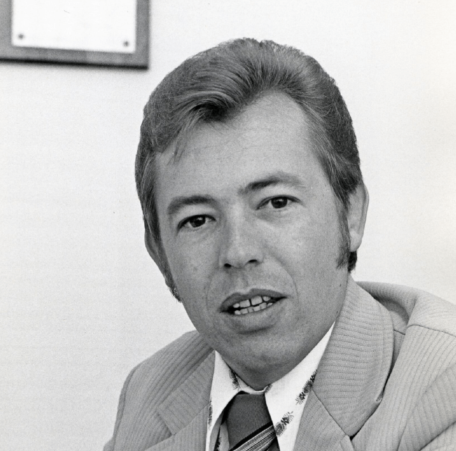 Alumnus and Apple cofounder Mike Markkula 