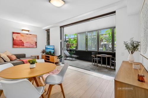 9213/5 Morwong Drive, Noosa Heads QLD 4567 - Unit for sale - Tom Offermann Real Estate