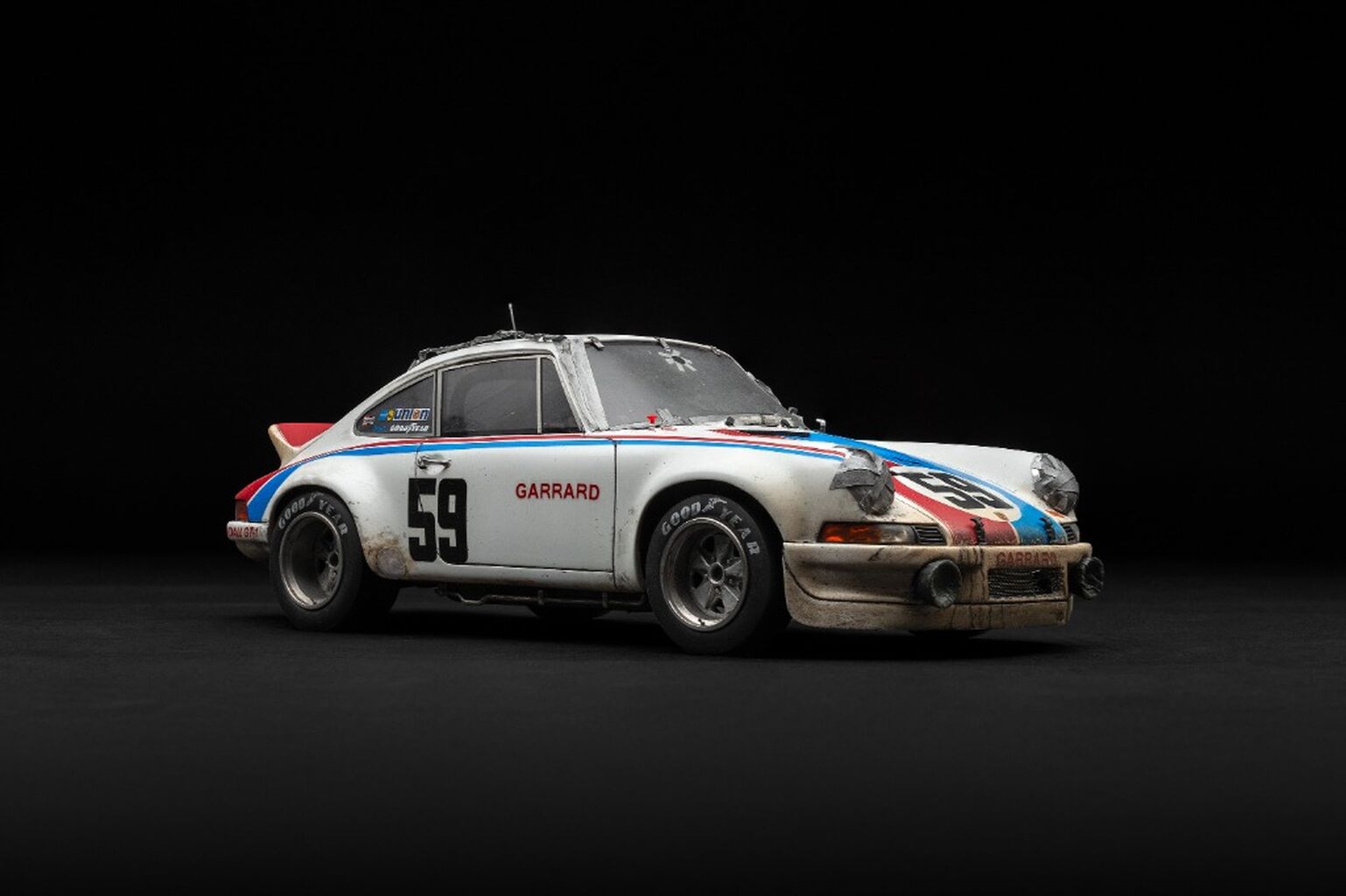 Porsche 911 RSR (1973) - Race Weathered - 1:18 scale