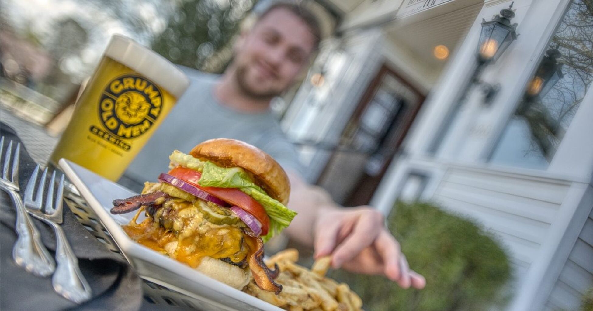 Best Burgers in Blue Ridge | Fresh, Grass-Fed Burgers | Blue Ridge, GA