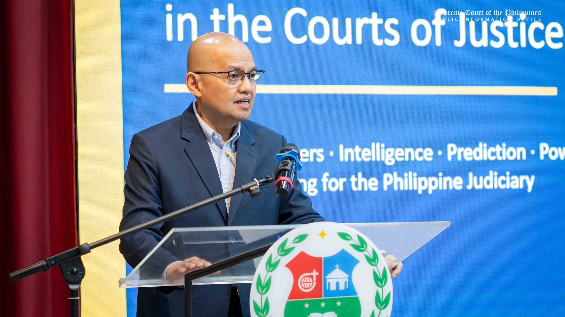 Senior Associate Justice Leonen Discusses AI, Digital Transformation with Cebu Trial Court Judges