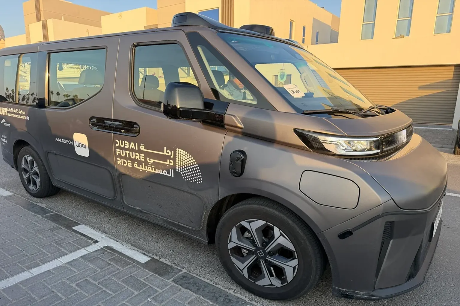 RTA Launches Driverless Taxi in Dubai (Umm Suqeim & Jumeirah): Benefits, Fares, Safety & How to Book