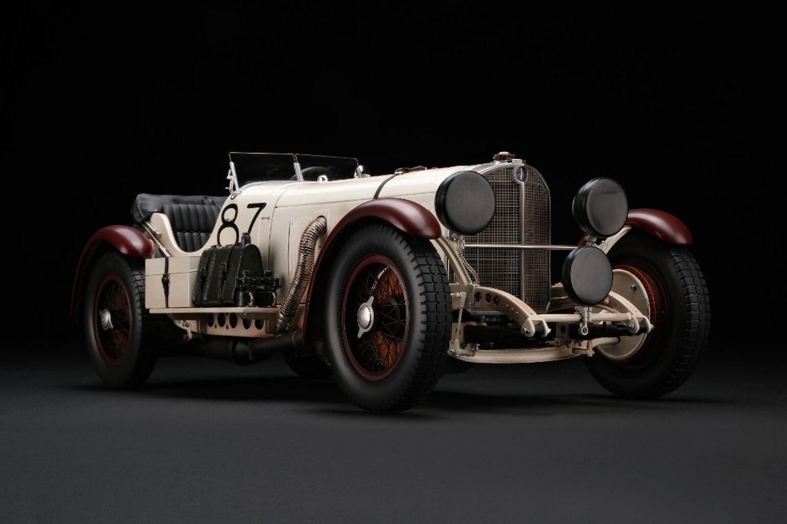 Mercedes-Benz SSKL (1931) - 1:8 scale
