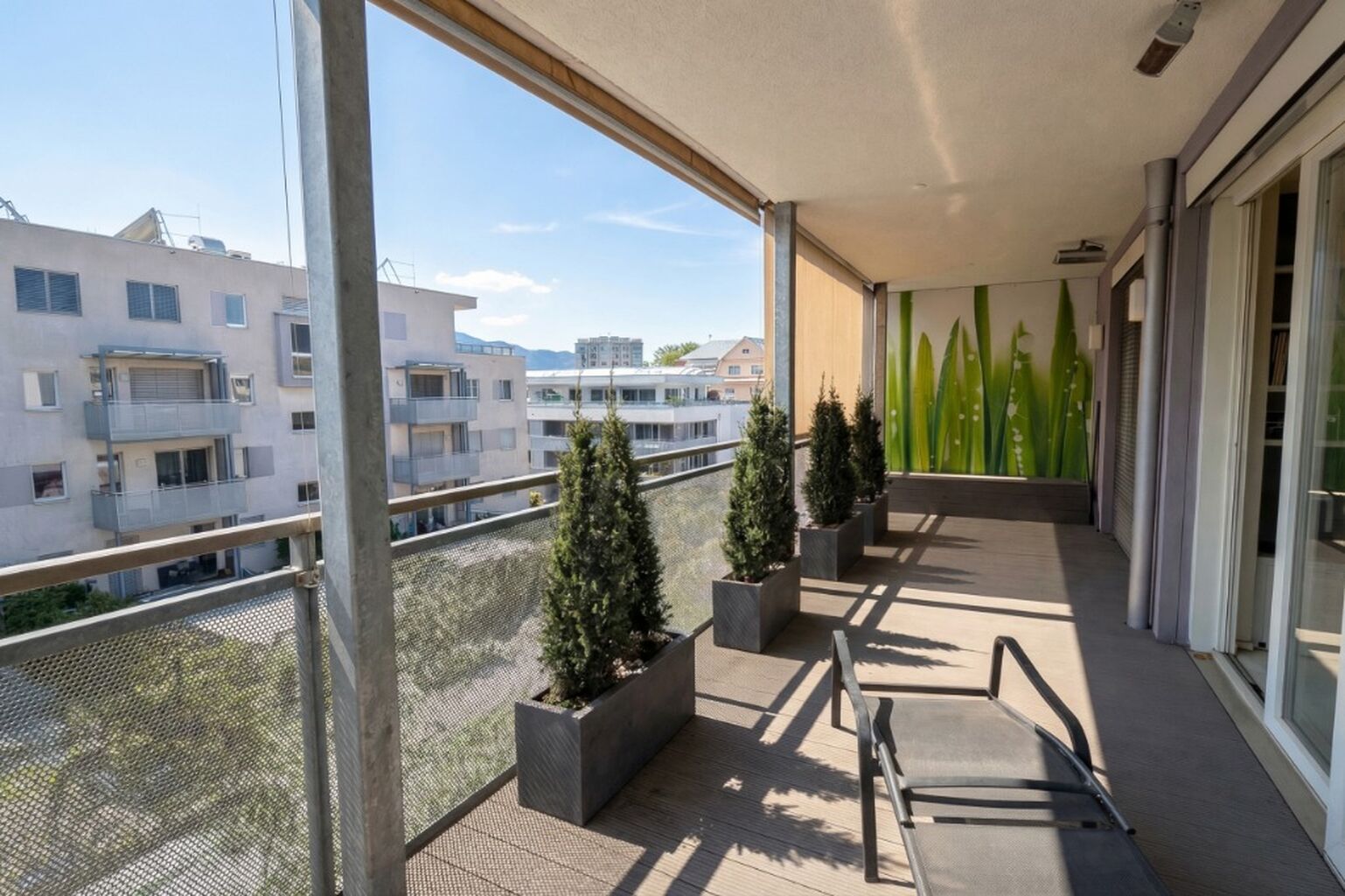 Exklusive 4-Zimmer Wohnung mit Terrasse, Sauna & Jacuzzi