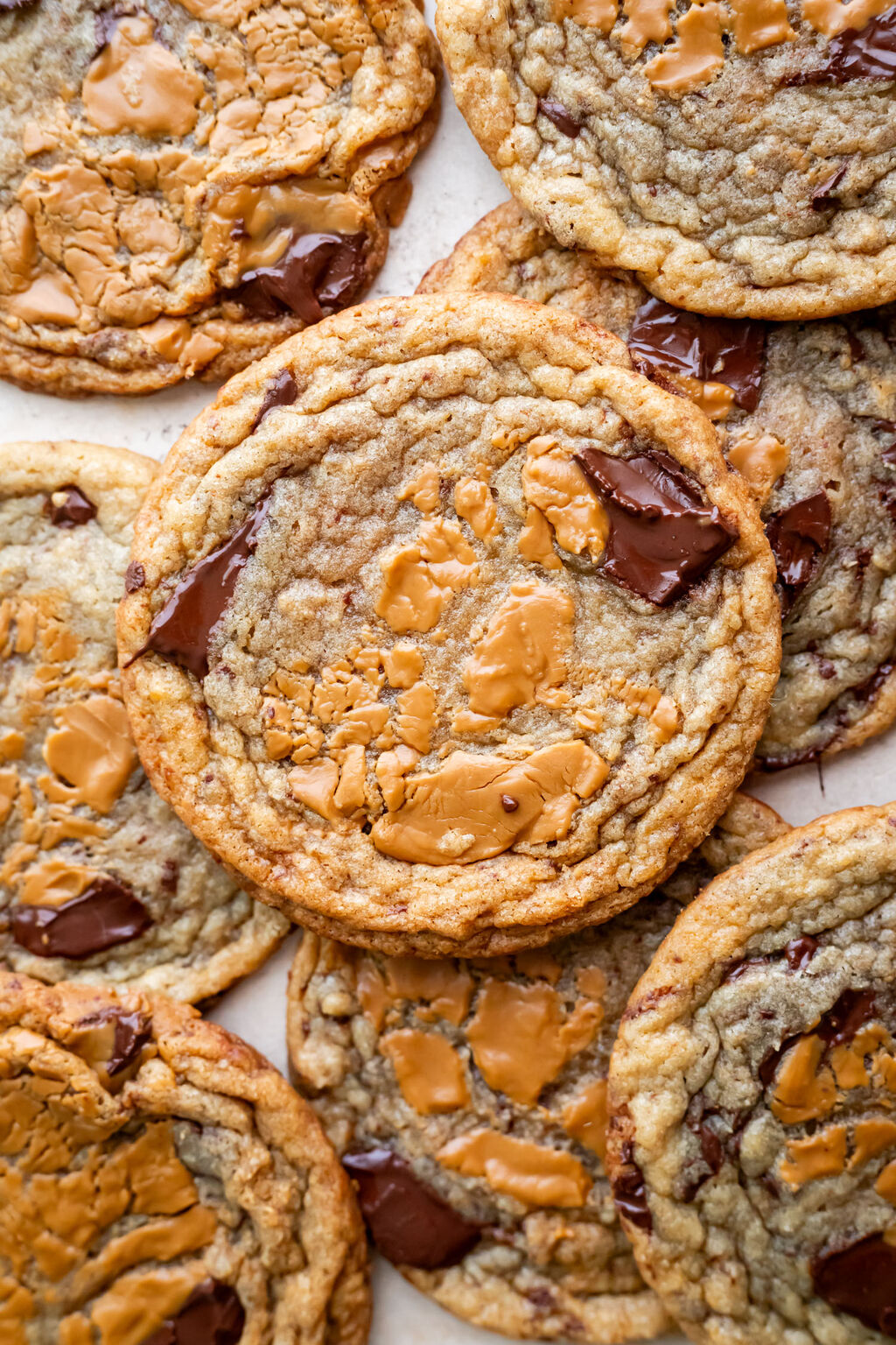 Banana Miso Biscoff Cookies