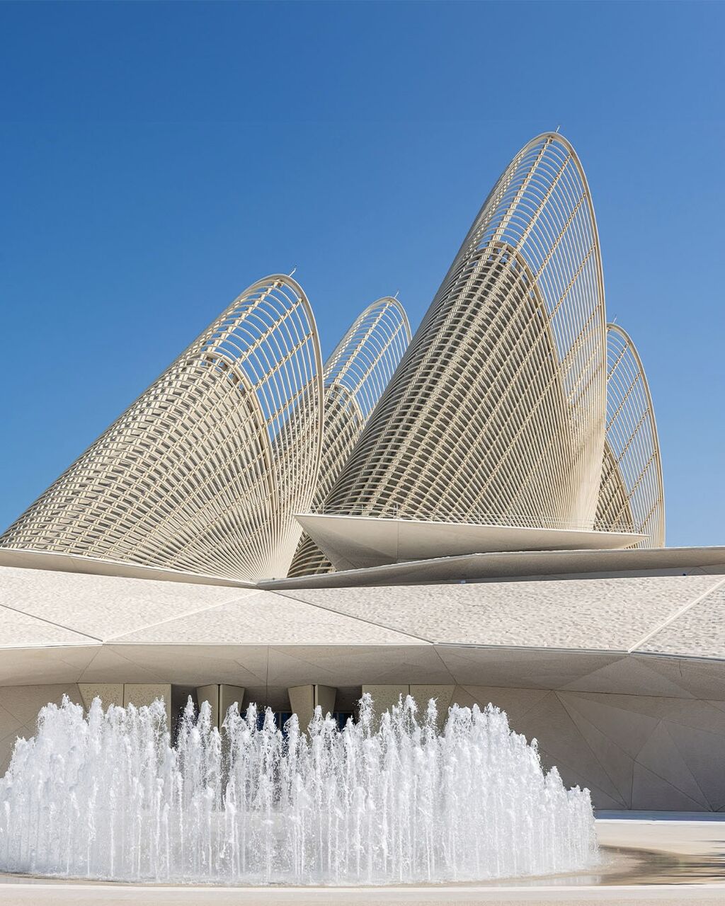 Icons of the UAE &ndash; Through the Lens of Architecture