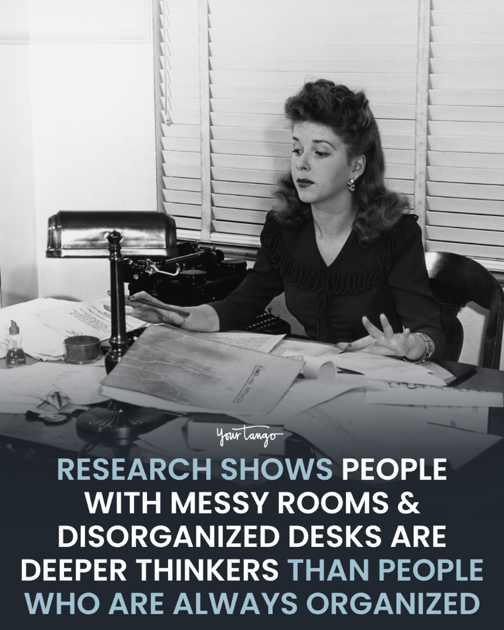 People With Messy Rooms & Disorganized Desks Often Have These 3 High-IQ Traits