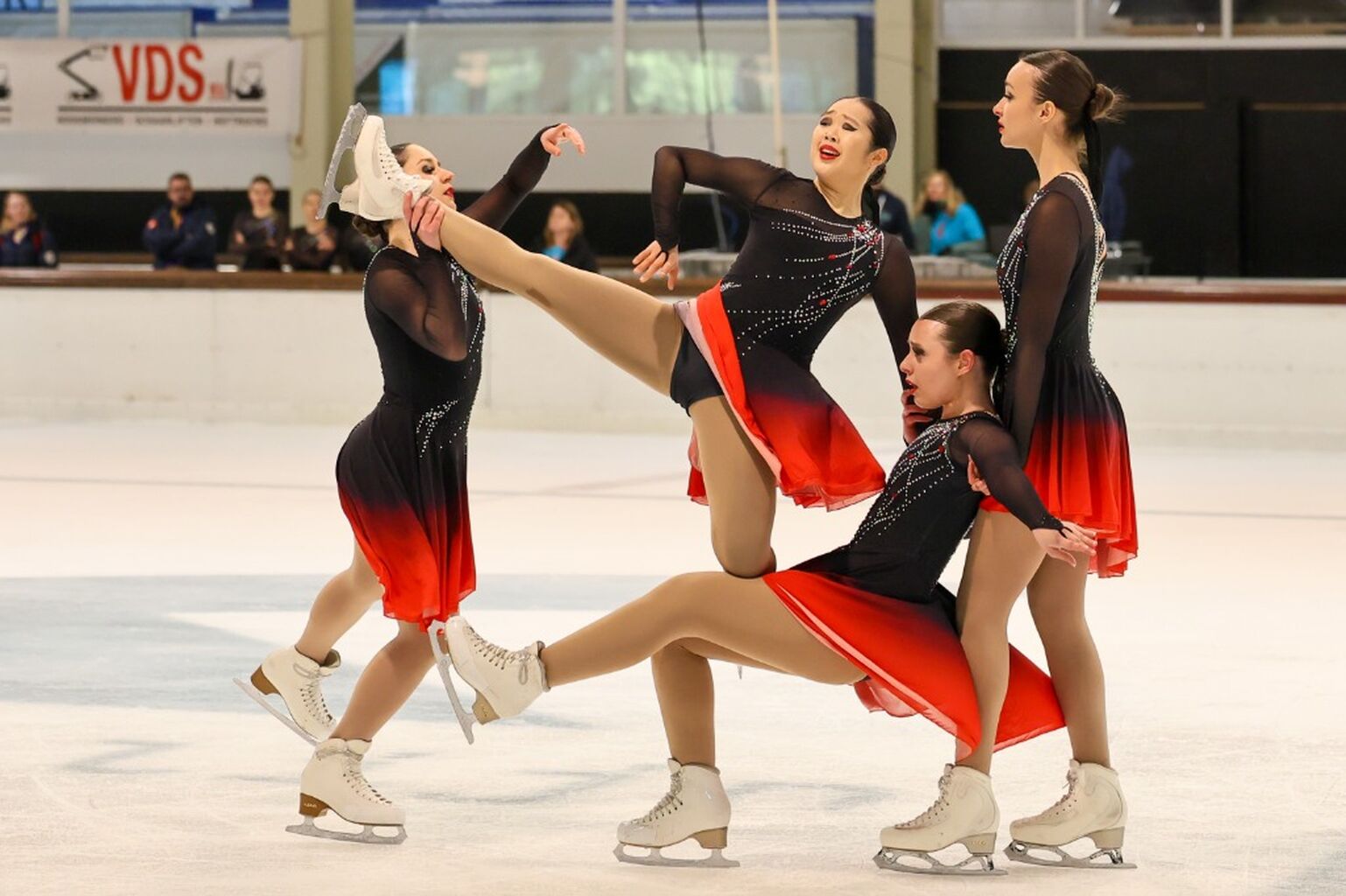 Ice Crystal Trophy 2026