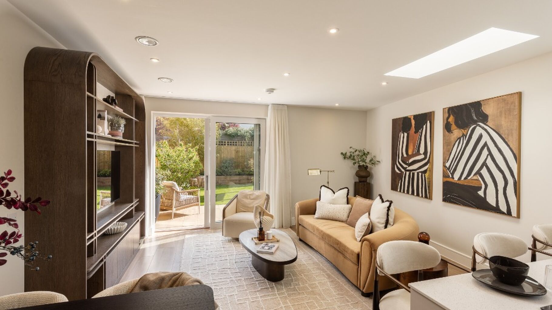 Twickenham Green &ndash; 3 and 4 bedroom mews houses