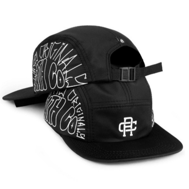 bon&eacute; strapback 