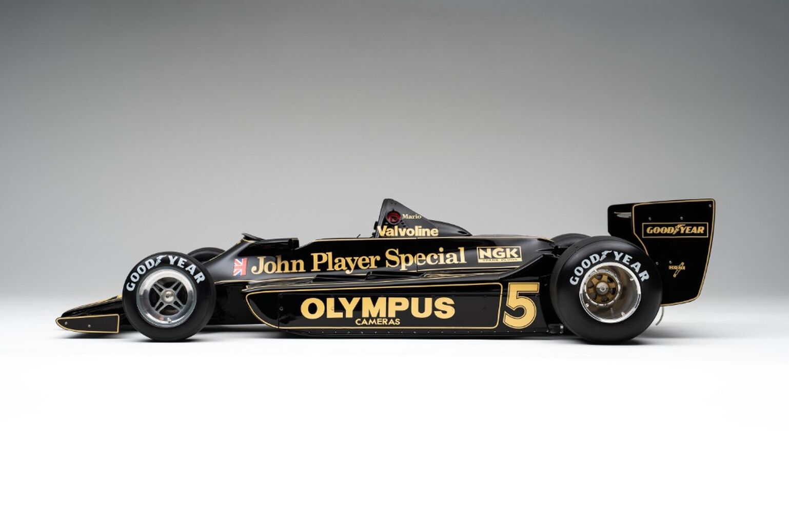 Lotus 79 (1978) - 1:8 scale