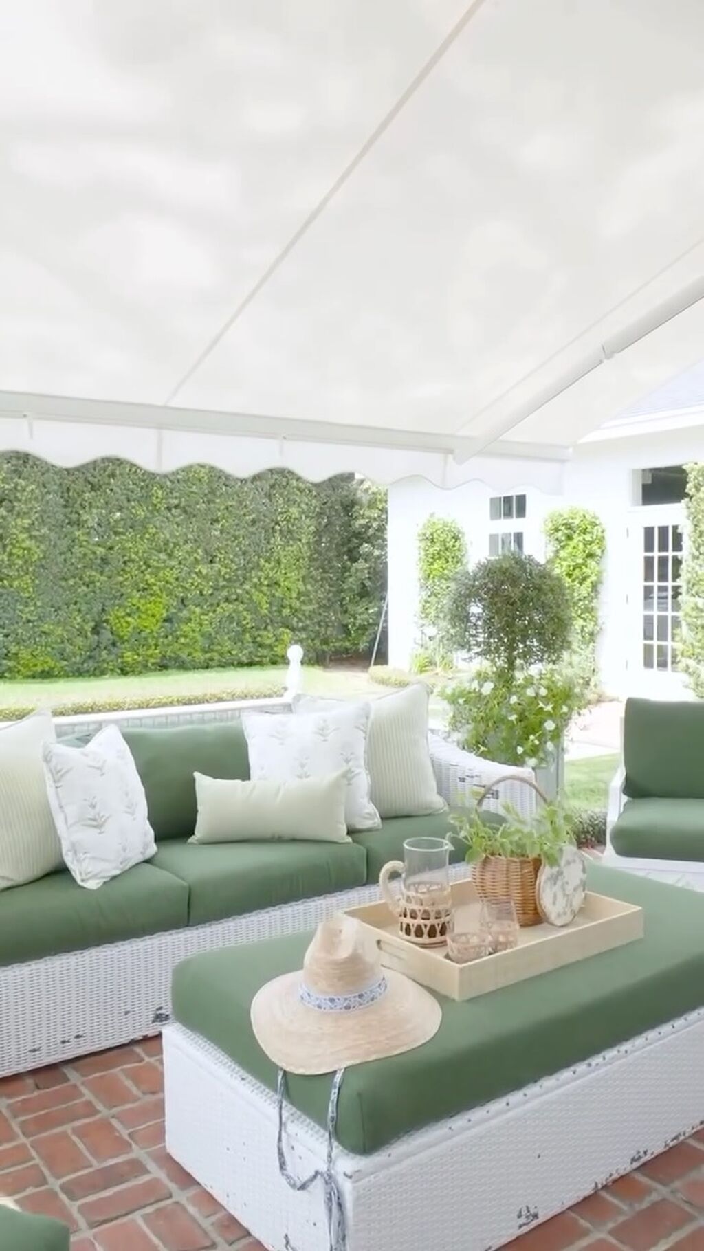 Traditional Meets Coastal Charm in This Inviting Florida Home
